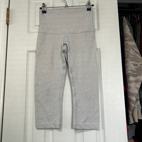 lululemon athletica Pants - RARE White Lululemon Leggings